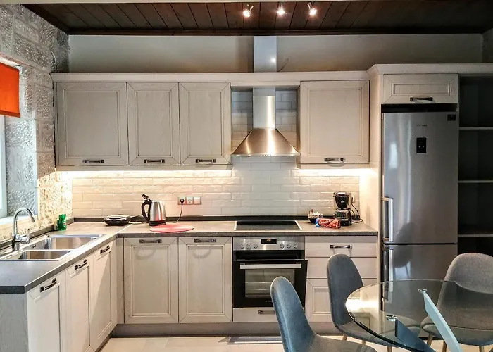 Villa *fryni*/5' From Sea & Center/mountain View