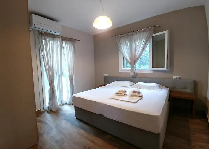 *fryni*/5' From Sea & Center/mountain View Villa